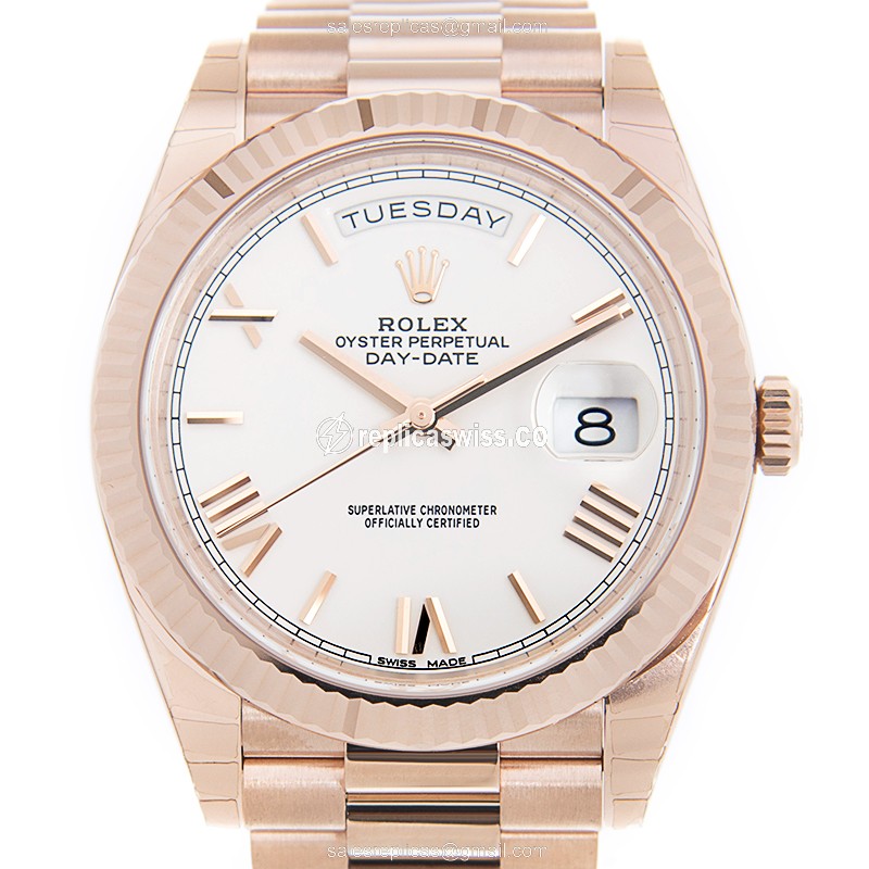Luxurious Rolex DAY-DATE Replica in 18kt Gold Case & White Dial, Automatic Movement Watch