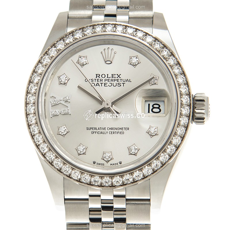 Luxurious Rolex Lady Datejust Replica in 18kt Steel & Silver, Automatic Movement & Crystal Dial