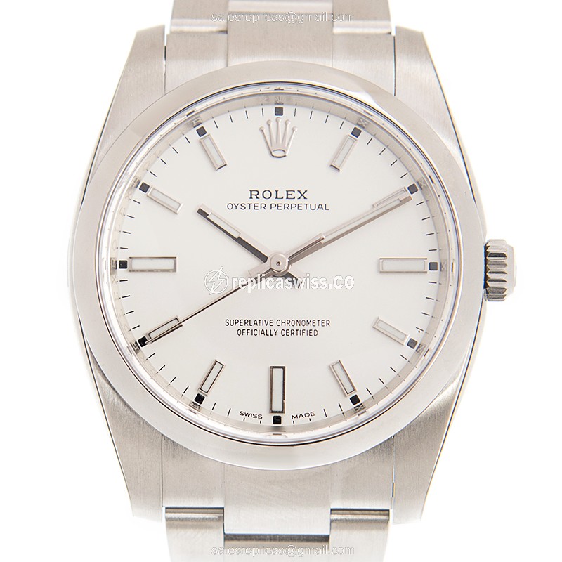 Luxurious Rolex OYSTER PERPETUAL Replica in White Dial & Stainless Steel Case Watch