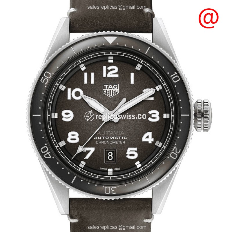 Luxurious Tag Heuer AQUARACER Automatic Steel Case Black Dial Replica with Leather Strap Watch