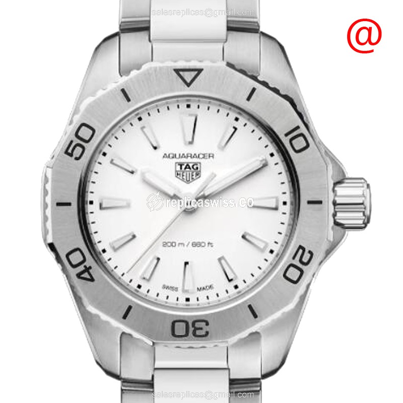 Luxurious Tag Heuer AQUARACER Quartz Replica in White Dial & Stainless Steel Case Watch