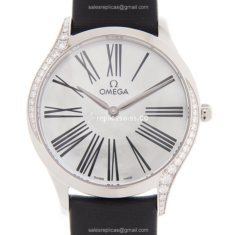 Omega De Ville 428.17.36.60.05.001 — White Dial, Quartz Movement, Diamond Bezels Watch