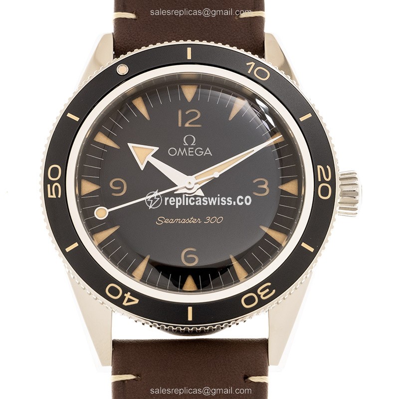 Omega Seamaster 234.32.41.21.01.001 Automatic — Black Dial, Leather Strap Watch