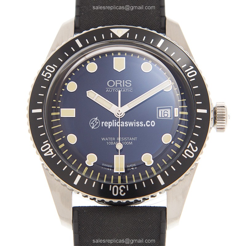 Oris Divers 7720 Blue Dial Steel Case Automatic Movement Black Rubber Strap Sapphire Crystal Watch