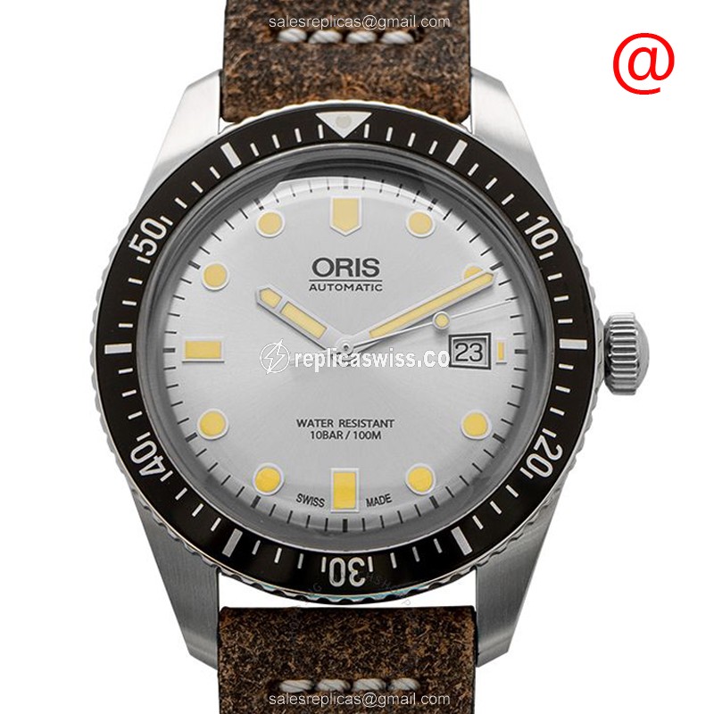 Oris Divers Replica, Automatic Movement, Stainless Steel Case & Silver Dial Watch