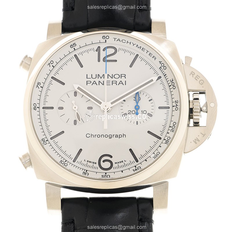 Panerai LUMINOR PAM01218 Replica | White Dial, Automatic Movement Watch