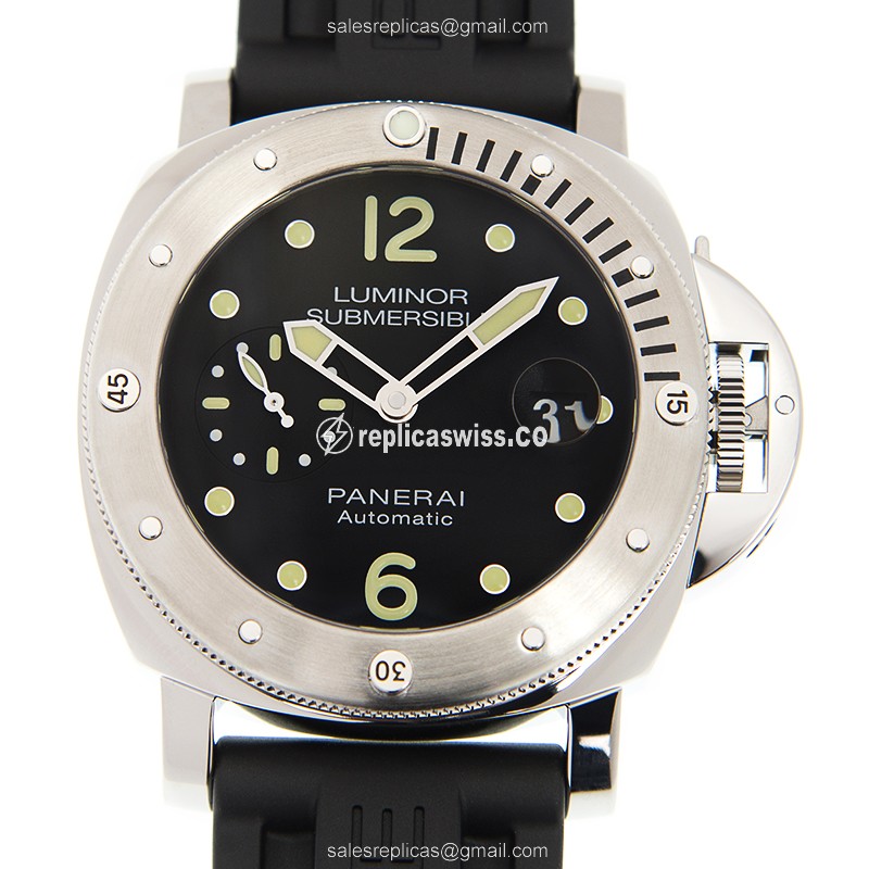 Panerai PAM01024 LUMINOR Automatic Steel Case, Black Dial & Rubber Strap Replica Watch