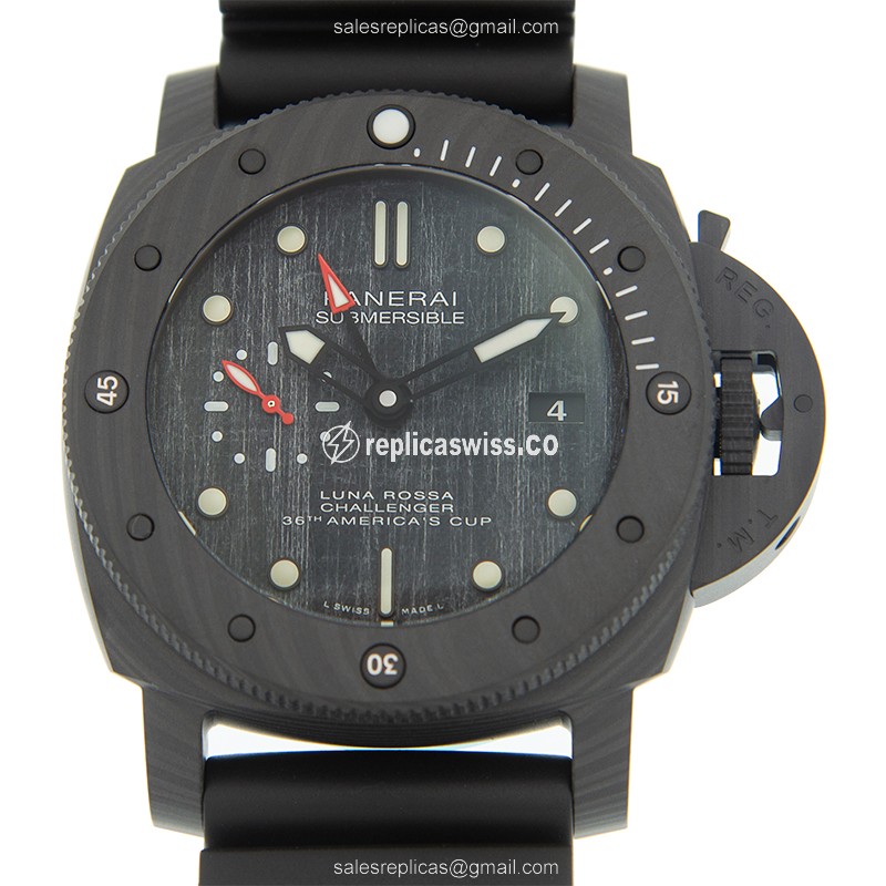 Panerai PAM01039 Divers — Automatic Movement, Carbon Fiber Case, Black Dial Watch
