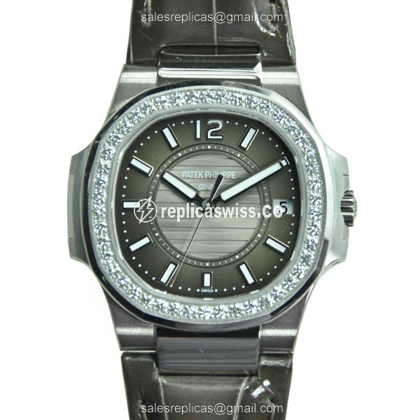Patek Philippe 7010G-010 Nautilus Replica | Automatic Movement, 18kt White Gold Case Watch
