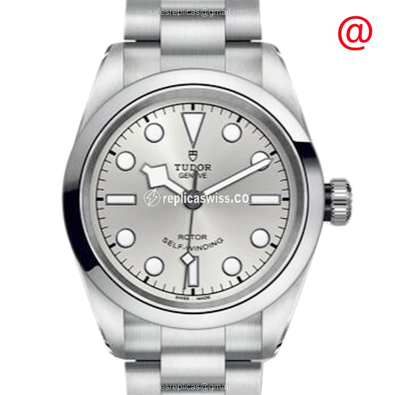 Tudor Black Bay 32 Replica | Automatic Movement, Silver Dial & Clasp Watch